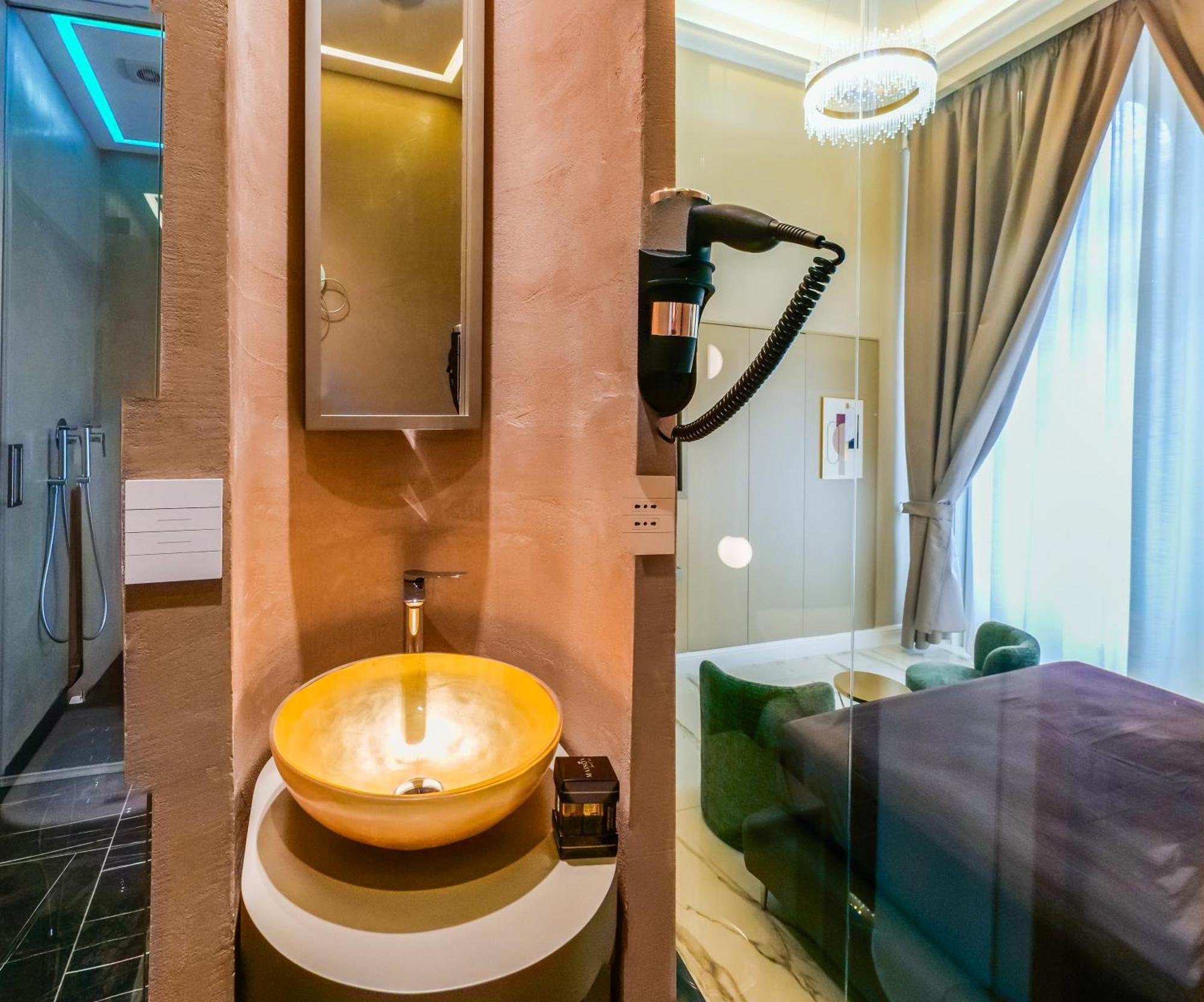 Maison San Carlo Luxury Suites Napels Buitenkant foto